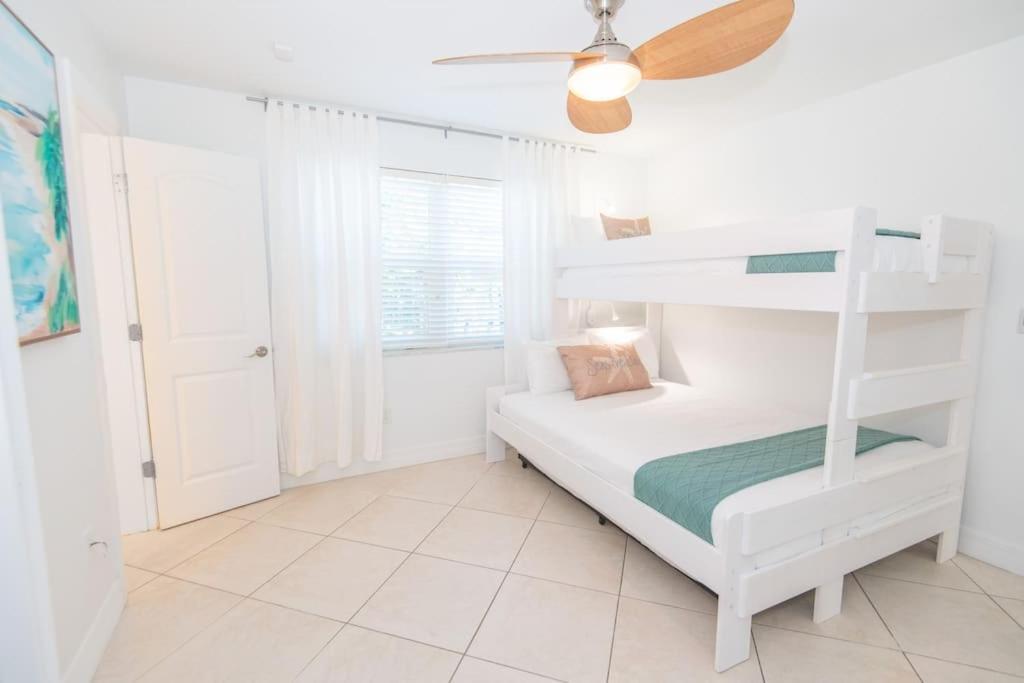 Fort Pierce - 2Bd,2Ba Tropical Surfside Retreat エクステリア 写真