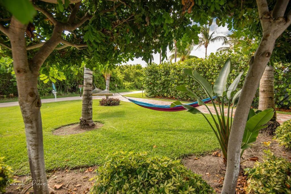 Fort Pierce - 2Bd,2Ba Tropical Surfside Retreat エクステリア 写真
